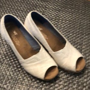 Toms wedge heels